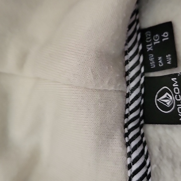 Crop top hoody - Picture 3 of 4